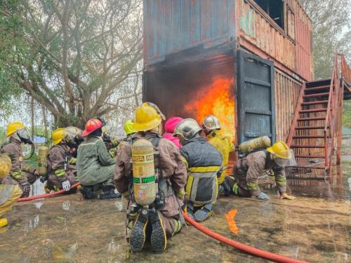 Advanced-Fire-Fighting-Training-Course-18