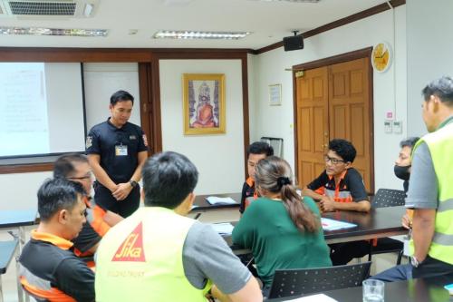 Behavior-Based-Safety-Course-Creating-Safety-Behaviors-13