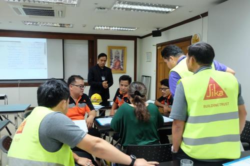 Behavior-Based-Safety-Course-Creating-Safety-Behaviors-9