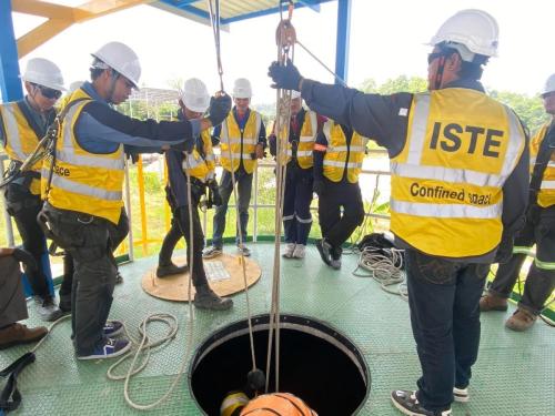 Confined-Space-Safety-Course-for-Controllers-3