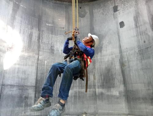Confined-Space-Safety-Course-for-Licensees-11