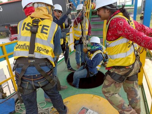 Confined-Space-Safety-Course-for-Rescuers-7