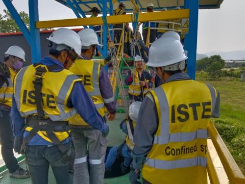 Confined-Space-Safety-Course-for-Rescuers-9