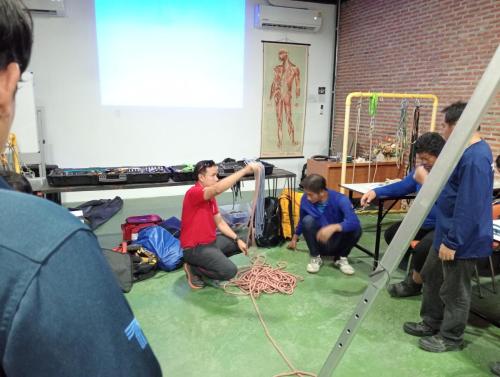 Confined-Space-Safety-Review-Training-Course-6