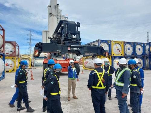 Container-Forklift-Safety-Course-Reach-Stacker-Online-training-available-22