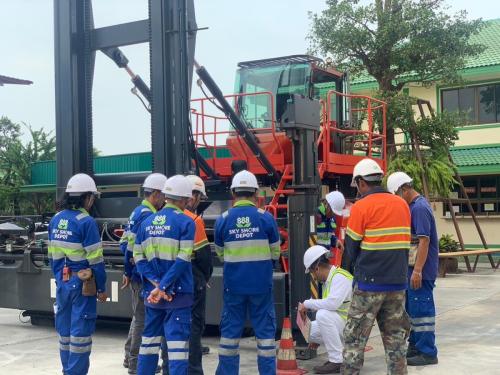 Container-Forklift-Safety-Course-Reach-Stacker-Online-training-available-25