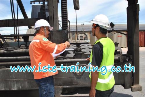 Container-Forklift-Safety-Course-Reach-Stacker-Online-training-available-4