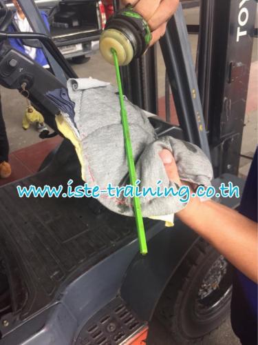 Course-on-forklift-driving-skills-and-proper-and-safe-forklift-maintenance-5