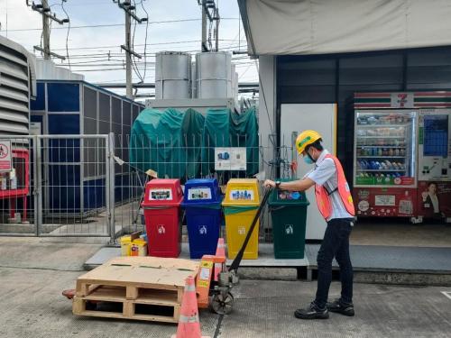 Course-on-how-to-drive-a-hand-pallet-truck-correctly-and-safely.-Urgent-training-15