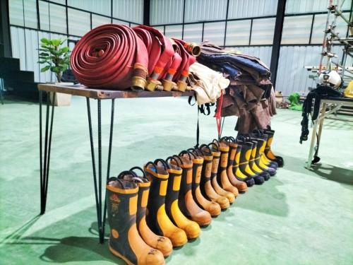 Firefighting-equipment-and-self-contained-23