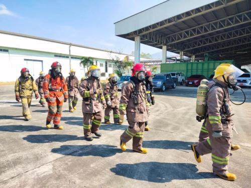 Firefighting-equipment-and-self-contained-5