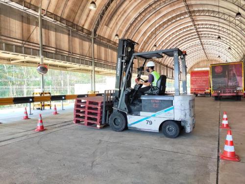 Forklift-Driving-Review-Course-and-Safety-Awareness-6