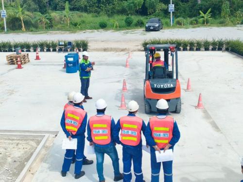 Forklift-training-course-13