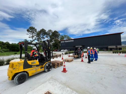 Forklift-training-course-15