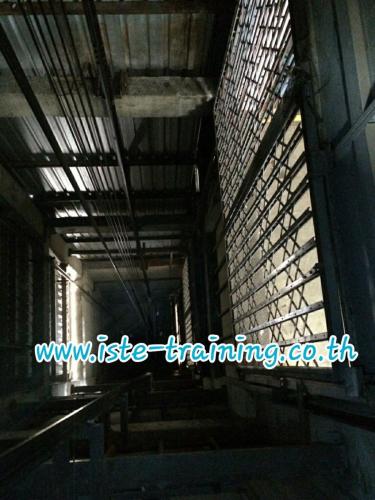 Inspection-of-freight-elevators-cargo-elevators-15