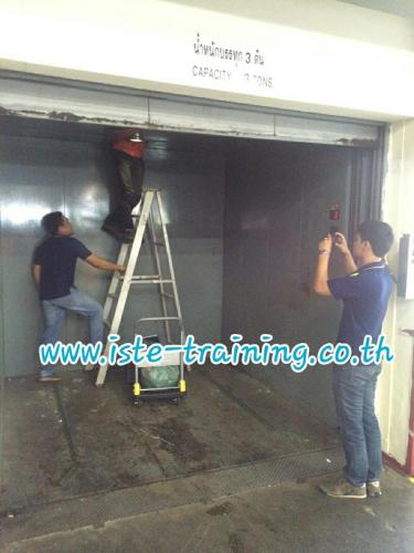 Inspection-of-freight-elevators-cargo-elevators-21