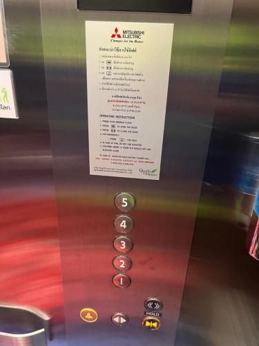 Inspection-of-freight-elevators-cargo-elevators-4