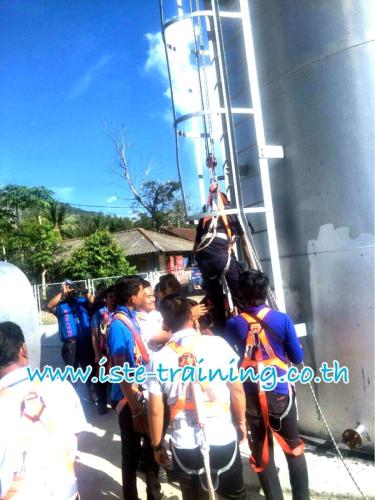 Rope-Work-and-Rappel-at-Height-in-Industry-Urgent-Training-11