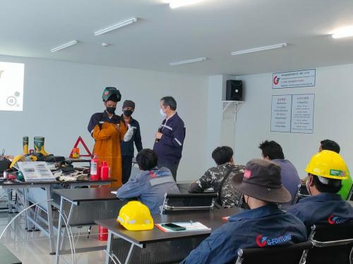 Safety-in-Welding-40-persons-10