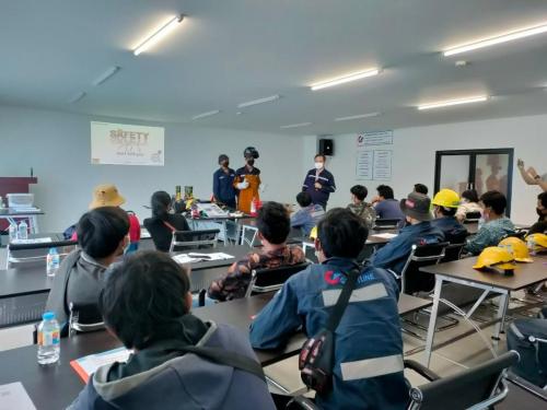 Safety-in-Welding-40-persons-8