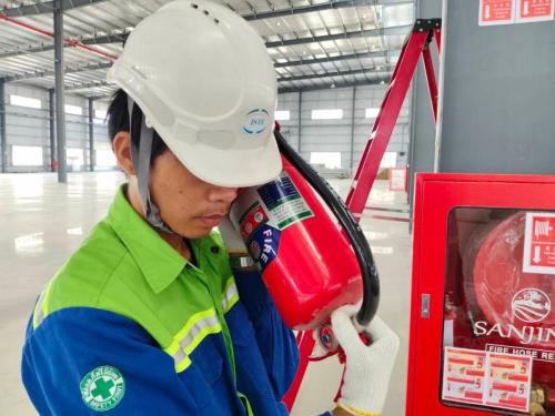 Sale-of-fire-extinguishers-3