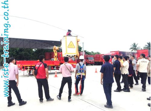 safety-training-boom-lift-x-lift-personal-lift-scissor-lift-20-people-6