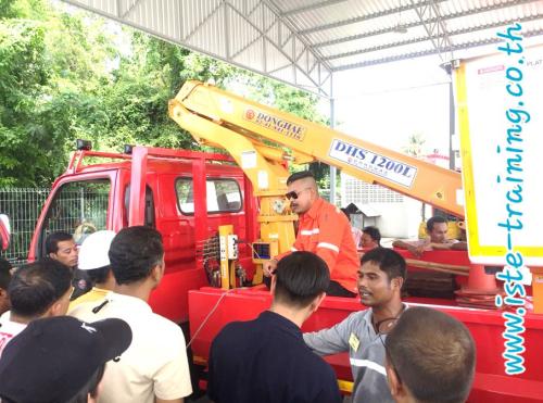 safety-training-boom-lift-x-lift-personal-lift-scissor-lift-20-people-8